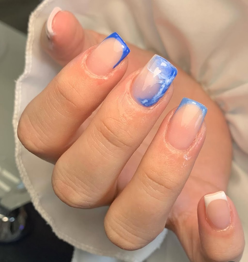 Blauwe French met marmerdetail
